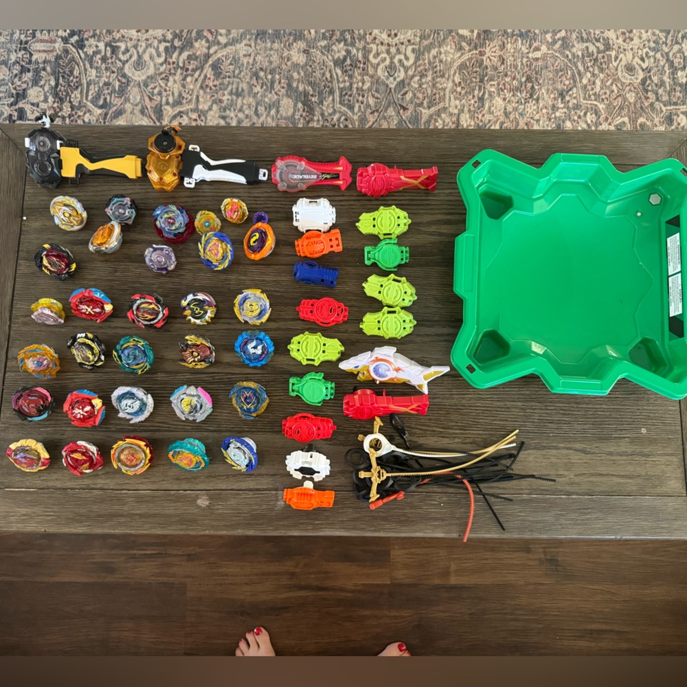 Beyblade bundle lot. Launcher. Stadium.
